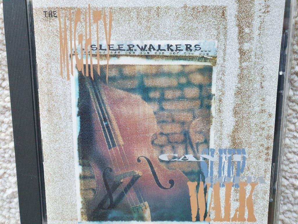 The Mighty Sleepwalkers : Can't sleep, gotta walk - CD, CD & DVD, CD | Rock, Enlèvement ou Envoi, Comme neuf