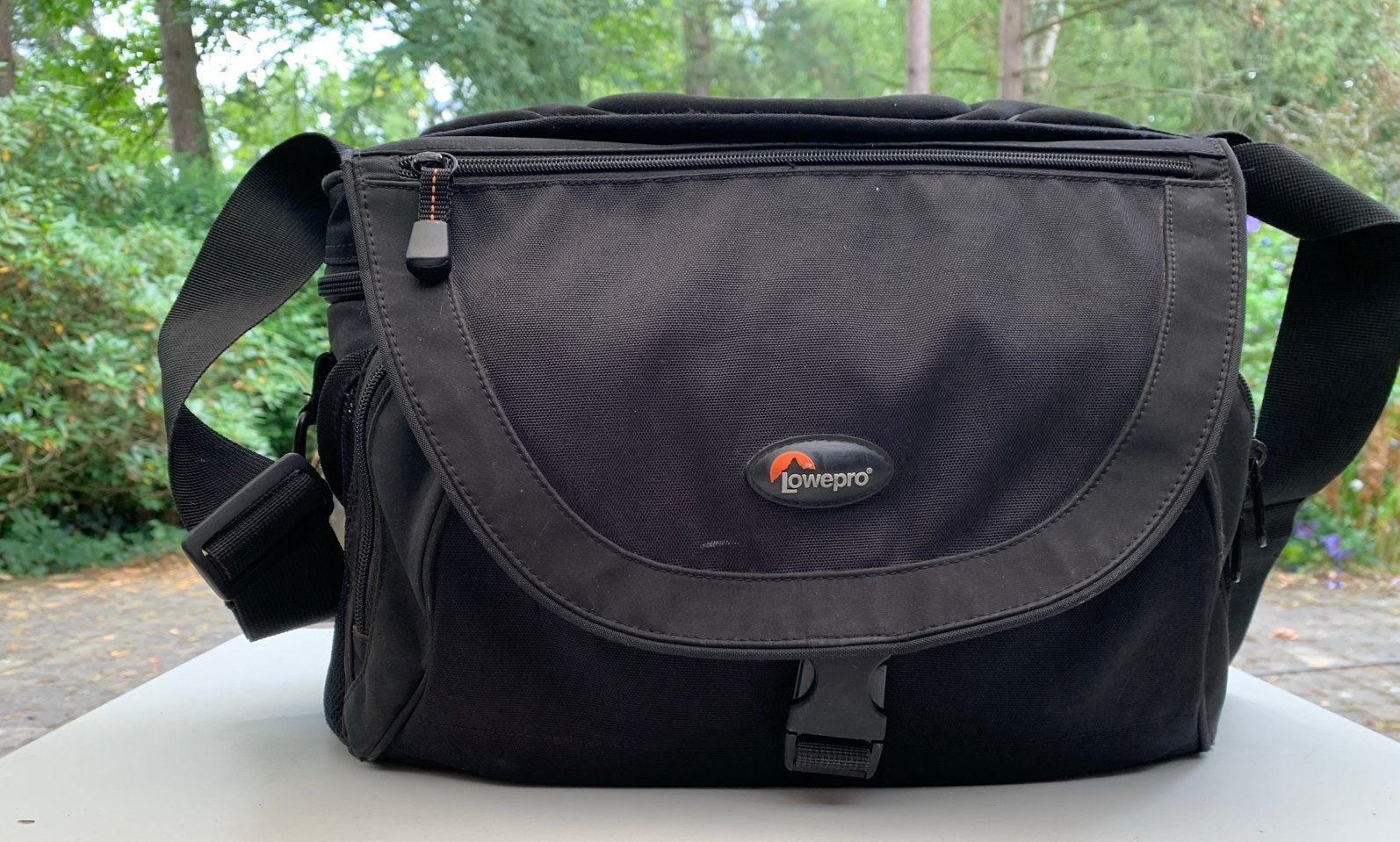 Lowe Pro Nova 5 AW, Ophalen of Verzenden, Zwart, Schoudertas, Lowepro