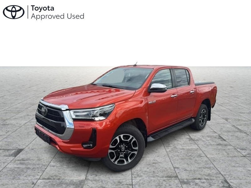 Toyota Hilux Double Cab 2.8 204hp 6AT Lounge, Autos, Ordinateur de bord, Achat, Autres couleurs, Noir