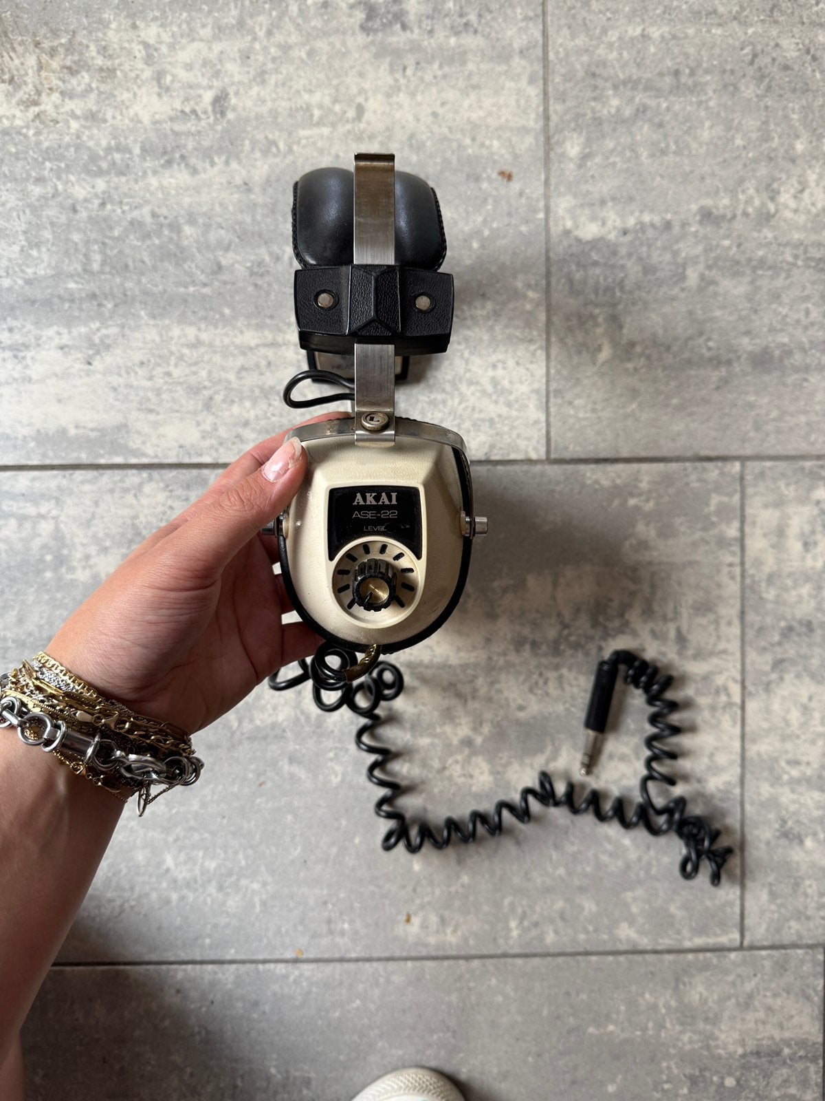 Vintage Akai ASE-22 Hoofdtelefoon, TV, Hi-fi & Vidéo, Casques audio, Enlèvement, Utilisé