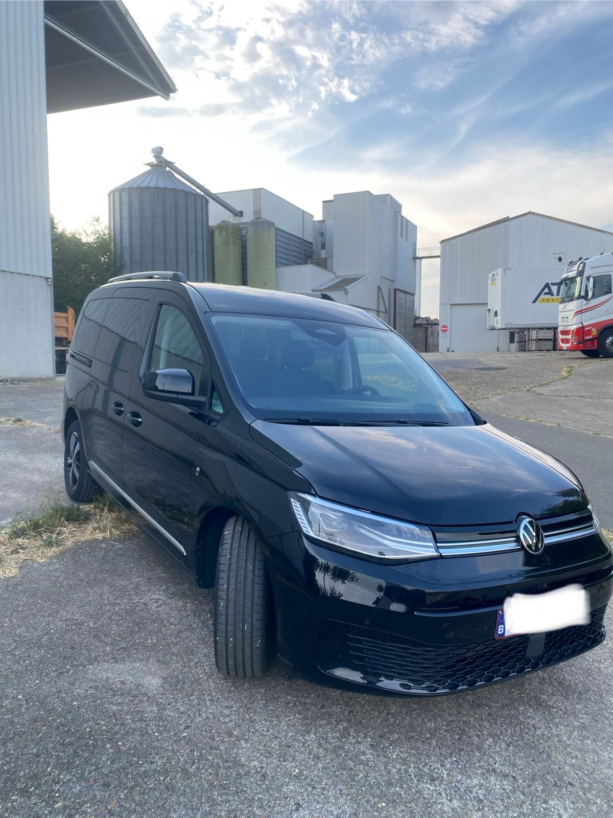 Volkswagen - Caddy Maxi Style, 7 pièces, 85 kW (neuf), Achat, Euro 6, 1458 cm³, Noir