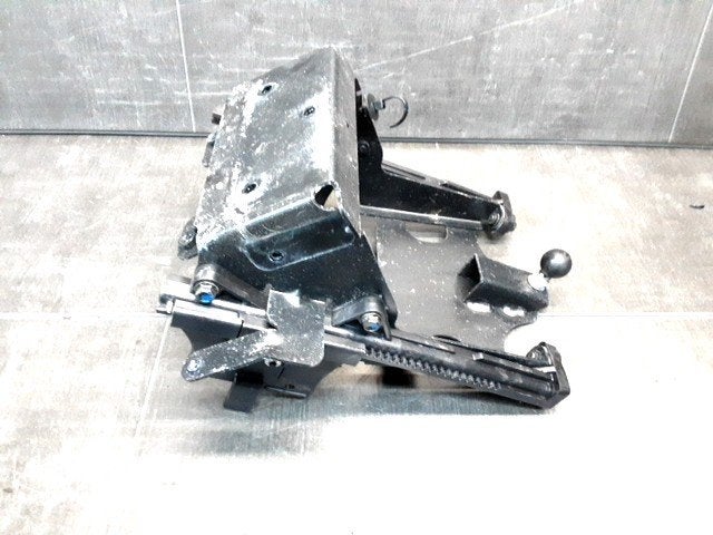 RS400i Metropolis 2013 - 2016 Peugeot Kopkuipsteun D1-61144
