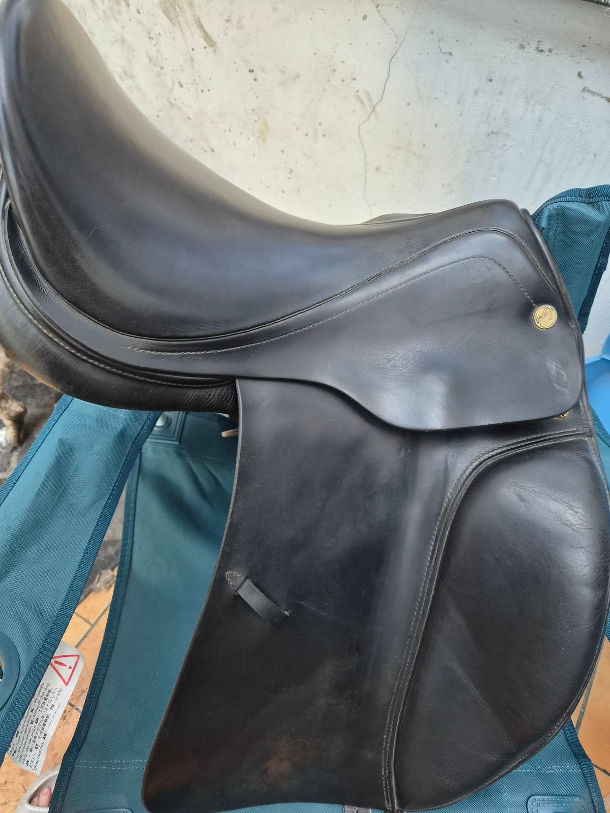 Selle pour cheval, L (17.5 pouces), Prestige, Enlèvement, Utilisé