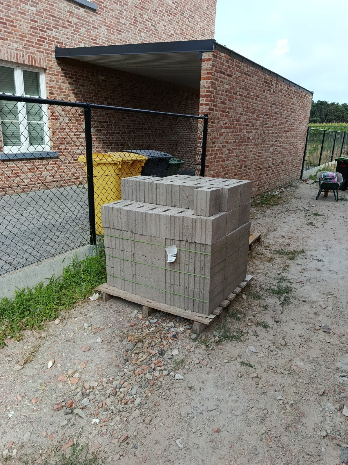 110 betonblokken(lijmen) en pallet betonblokken, Ophalen, Nieuw, Beton