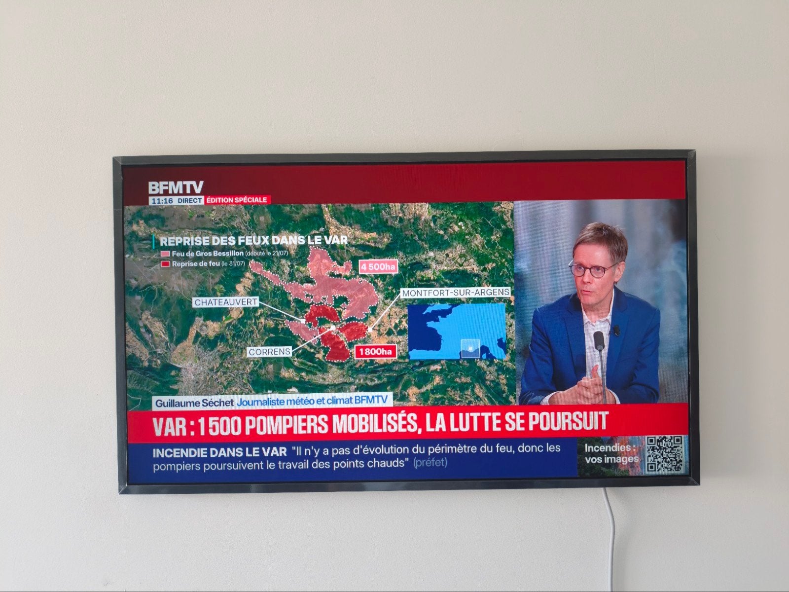 Samsung The Frame 32" QLED TV 2022, Enlèvement, Samsung, Smart TV, Full HD (1080p)