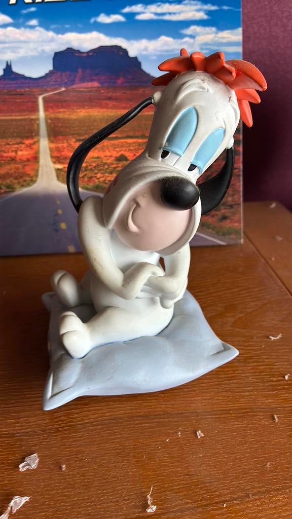 Droopy op kussen 15 cm hoog onbeschadigd, Ophalen, Zo goed als nieuw