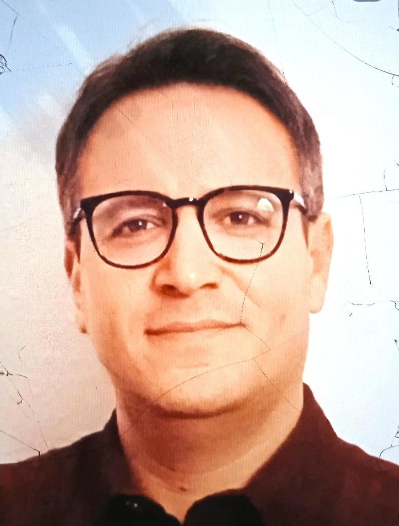 ENGLISH TEACHER, Enlèvement, Neuf