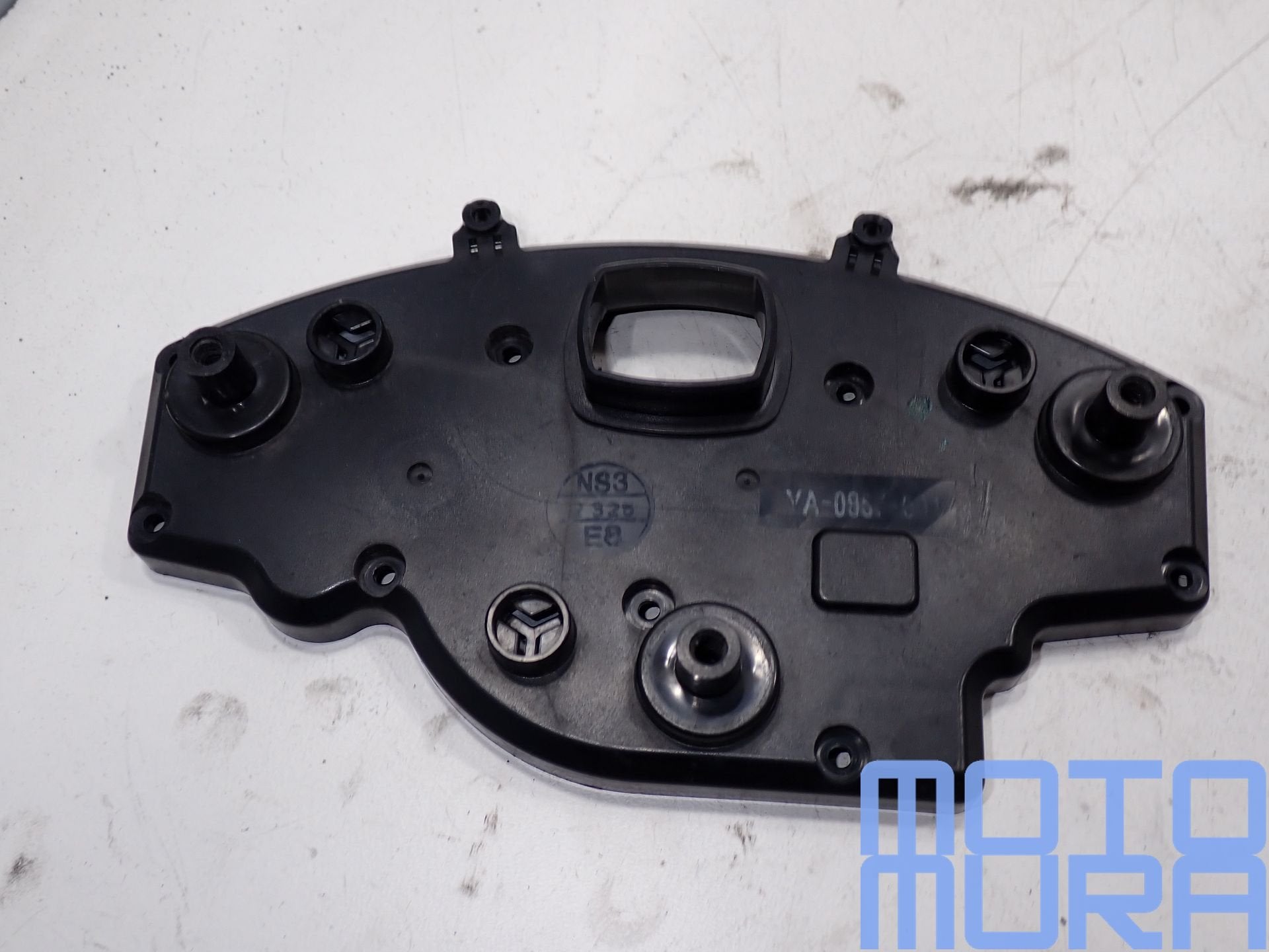 Yamaha YZF-R1 RN12 2004 - 2006 boîtier arrière compteur cach, Motos, -, Utilisé, -, -