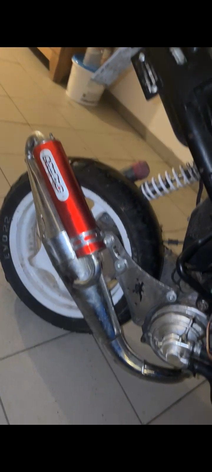 aerox project, Enlèvement ou Envoi, Pot d'échappement