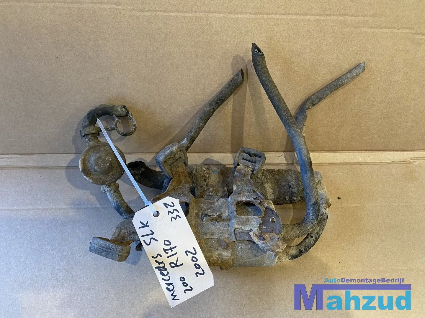 MERCEDES SLK R170 Brandstofpomp onder de auto 1996-2004, Auto-onderdelen, Gebruikt, Mercedes-Benz AG, Mercedes-Benz, Mercedesstrasse 120
70372  Stuttgart, DE