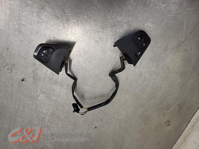 Interrupteur de volant d'un Opel Vivaro, -, Opel, 3 mois de garantie, Utilisé
