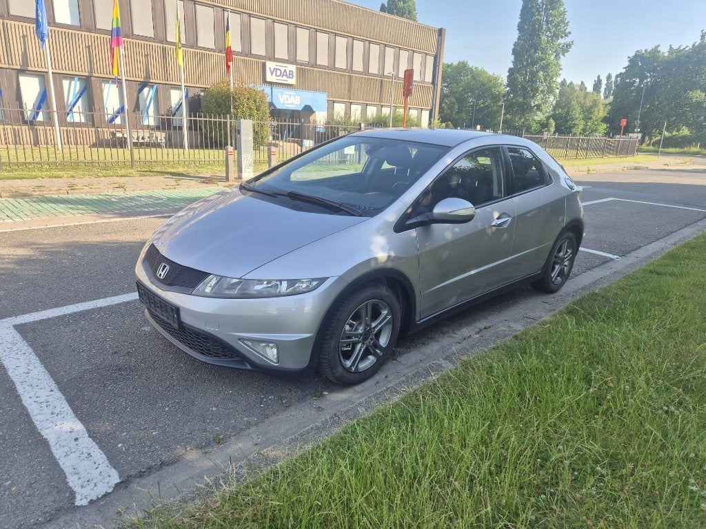 Honda Civic 1.4i Sport - Airco - Capteurs parking - Garantie, Autos, Achat, Entreprise, Noir, 5 portes