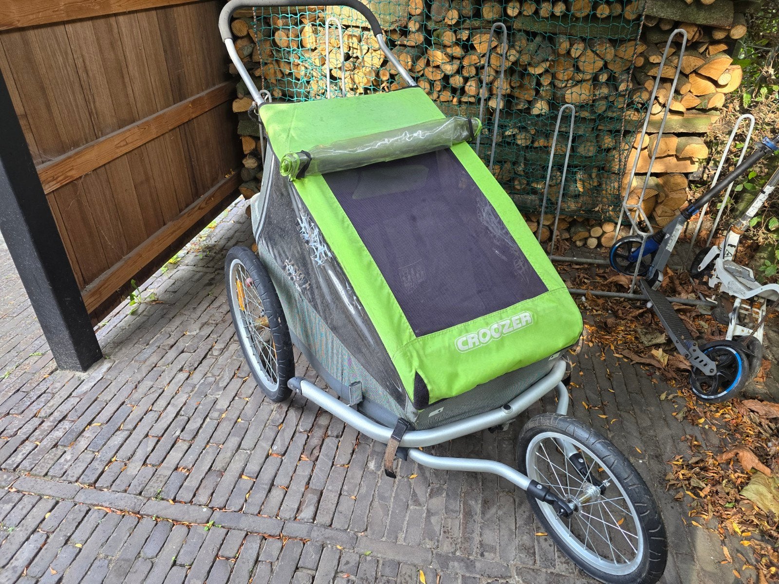 Fietskar Croozer voor 2 kinderen, Ophalen, Gebruikt, Opvouwbaar, 80 kg of meer