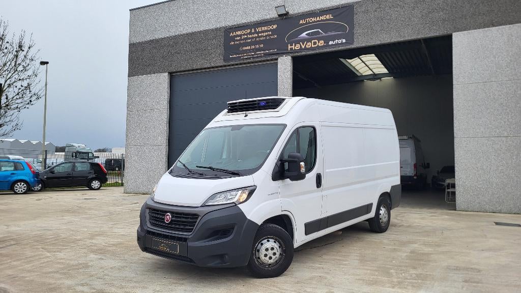 Fiat Ducato 2.3 Diesel 140pk 2021 met 0 km motor op factuur, Auto's, Fiat, Voorwielaandrijving, Stof, Euro 6, Wit