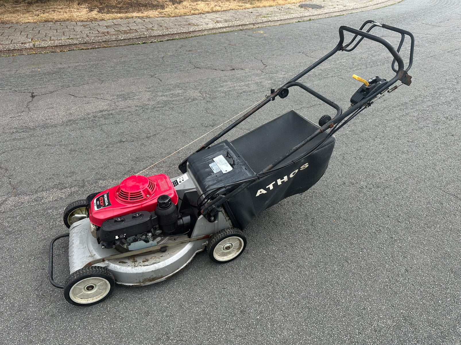 Grasmaaier honda zelftrekker, Tuin en Terras, Grasmaaiers, Ophalen, Zo goed als nieuw, Versnellingen