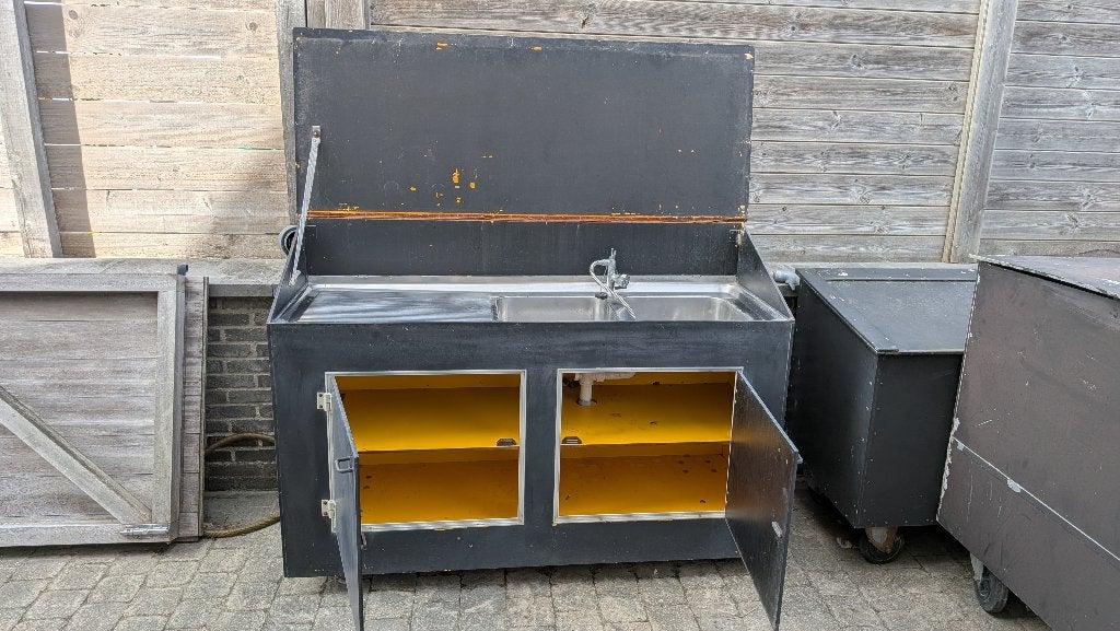 Gratis – buitenkeuken op wieltjes (volkern), Ophalen, Gebruikt, Vrijstaand