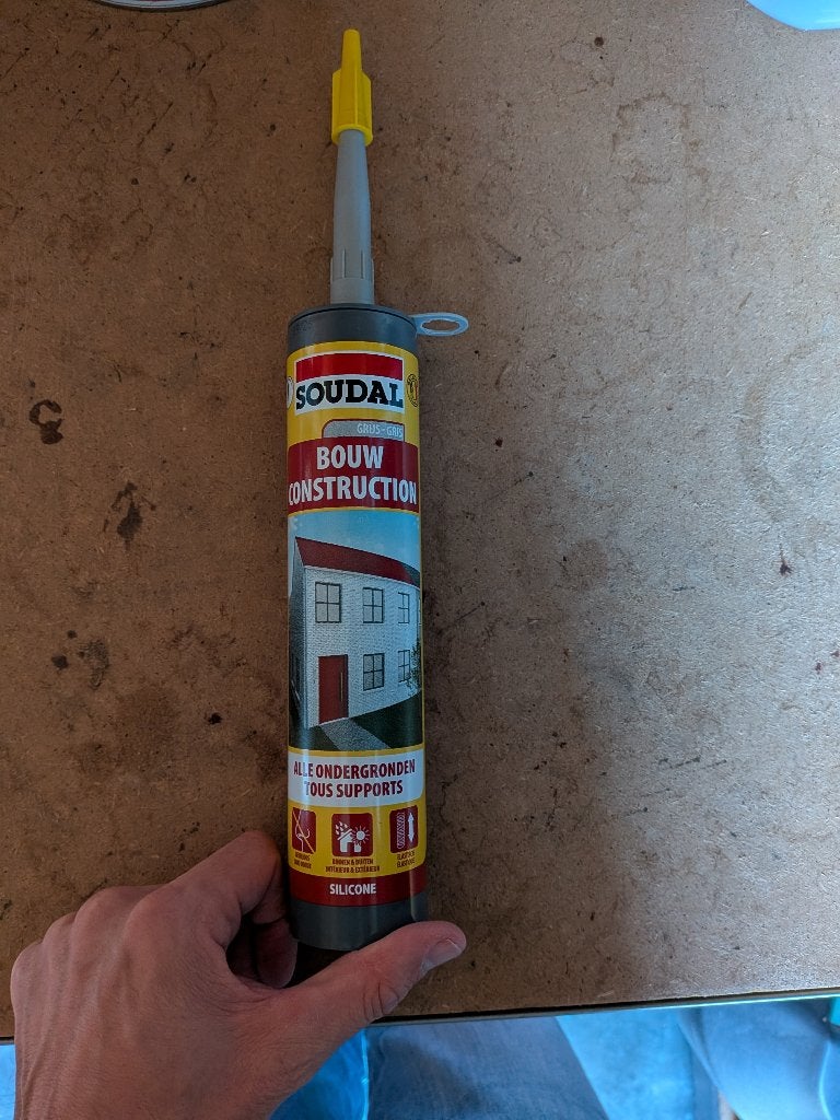 Soudal bouw construct - ongebruikte bus, Ophalen, Nieuw
