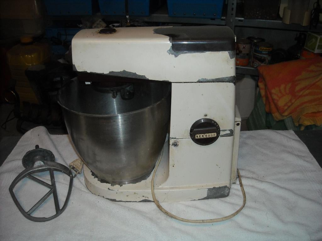 Kenwood keukenrobot voor onderdelen, 2 tot 3 liter, Ophalen, Gebruikt, 3 snelheden of meer