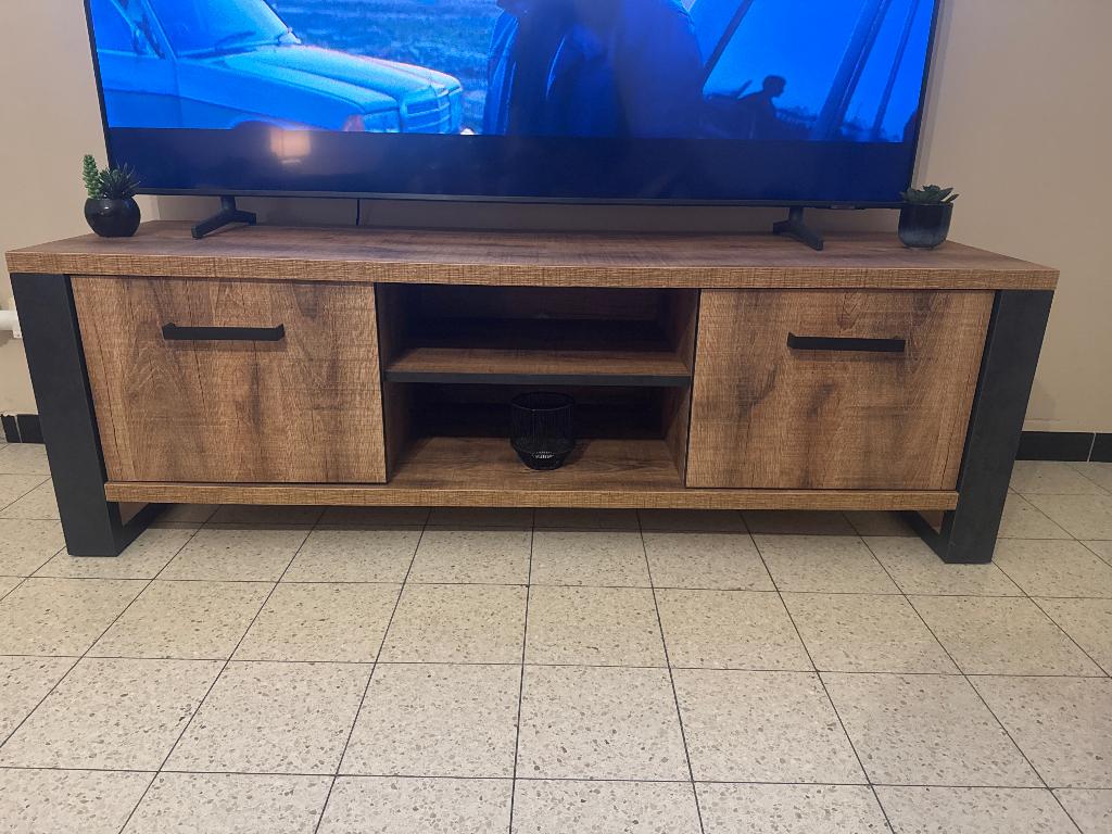 Tv kast, Huis en Inrichting, Ophalen, Zo goed als nieuw