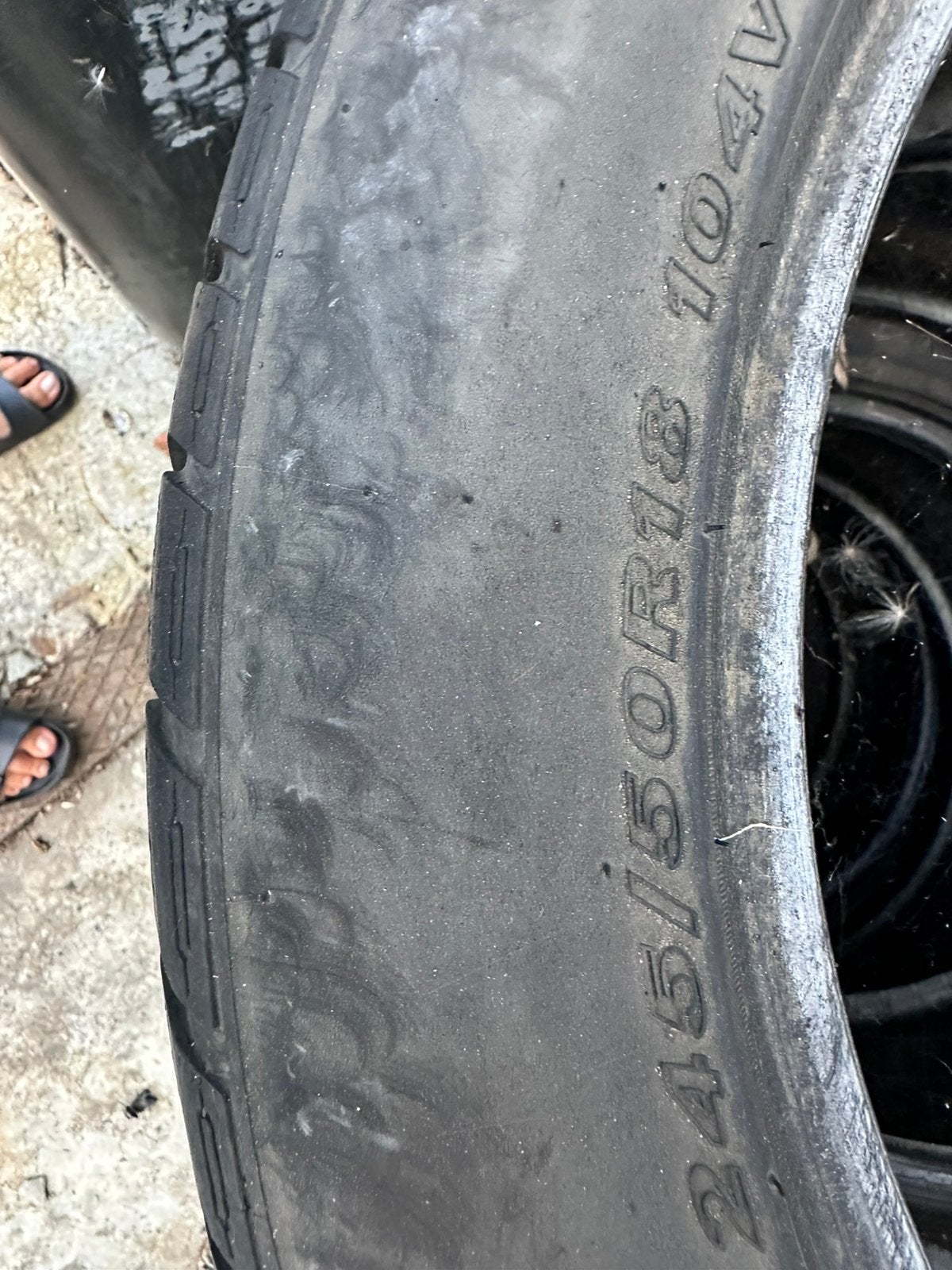 245 50 r18 4pneus SUV 245/50/18, Autos : Pièces & Accessoires, 245 mm, Enlèvement, Pneu(s), 18 pouces