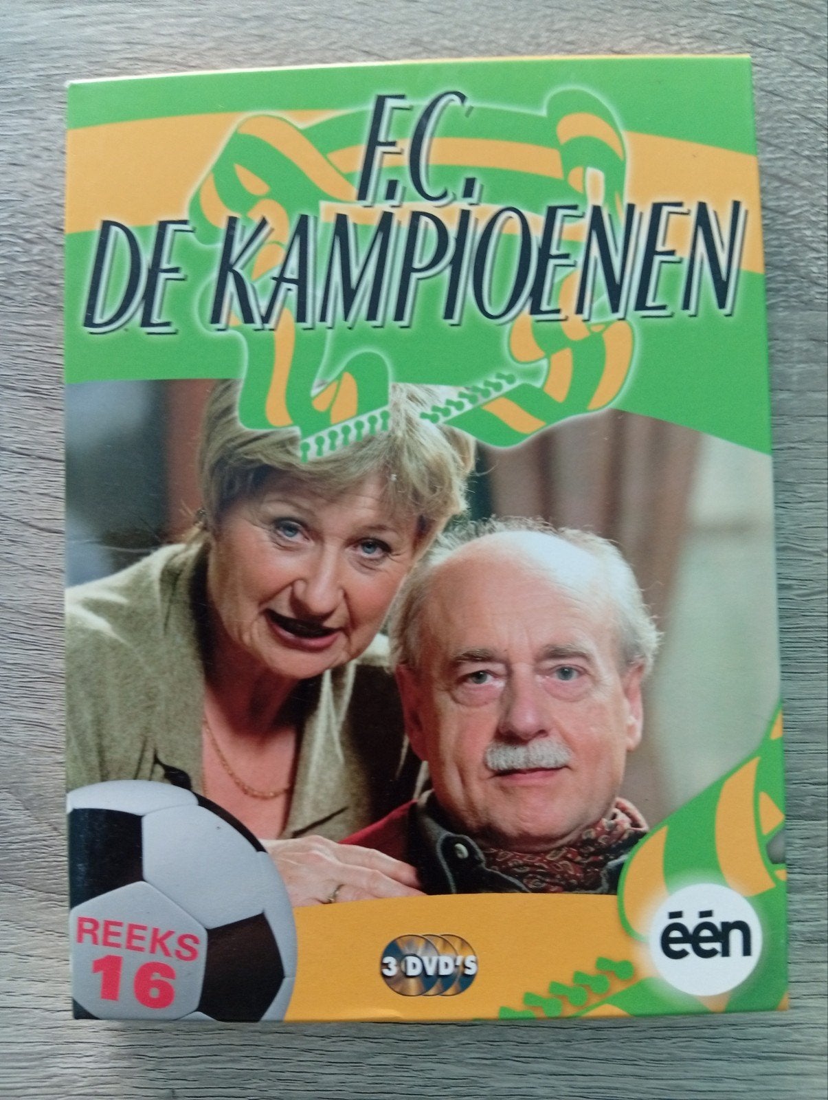 Coffret DVD de la saison 16 de Fc the Champions, Enlèvement ou Envoi, Néerlandais, Autres saisons, Comédie