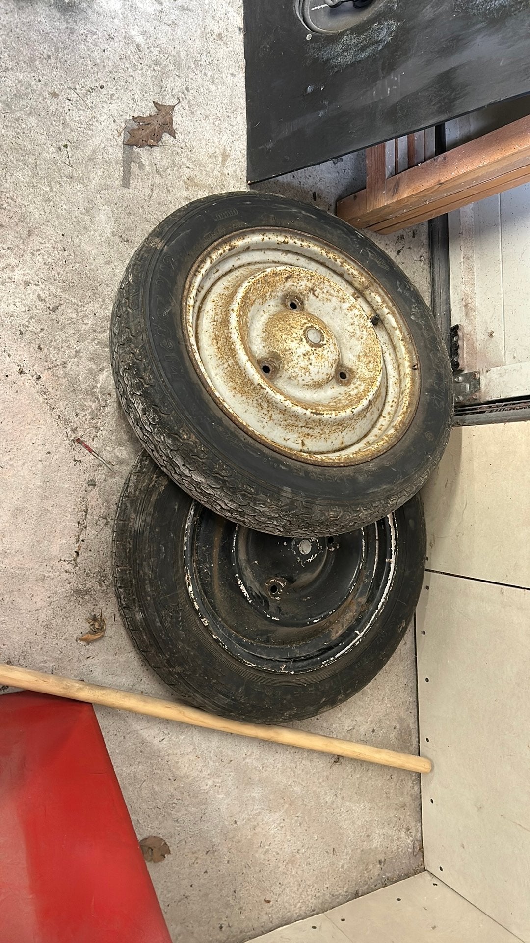 Gratis 2 x wiel 2 cv/ 2pk, Ophalen, Gebruikt