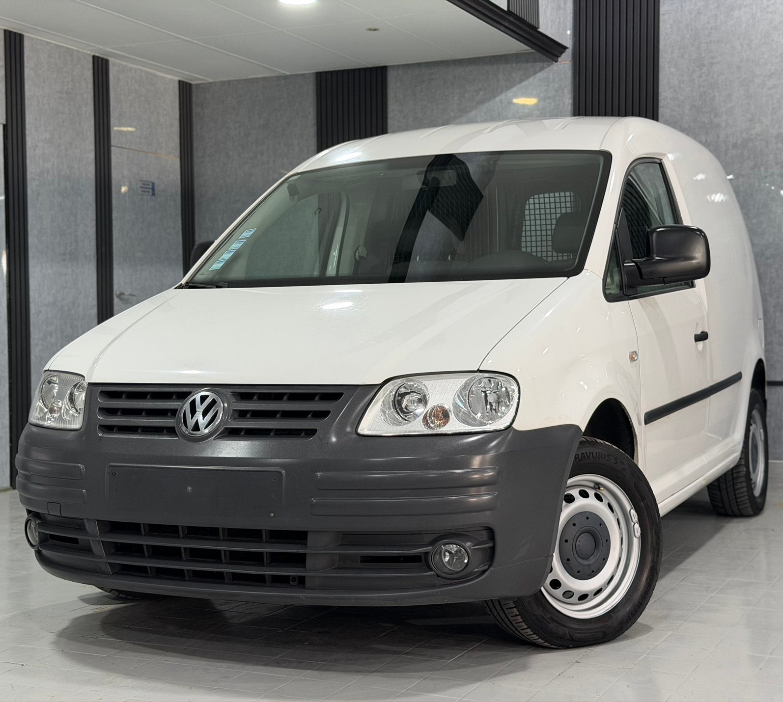 VOLKSWAGEN CADDY 2.0 SDI UTILITAIRE PEU KILOMÉTRÉE, Autos, Achat, Feux de virage, Diesel, Euro 4