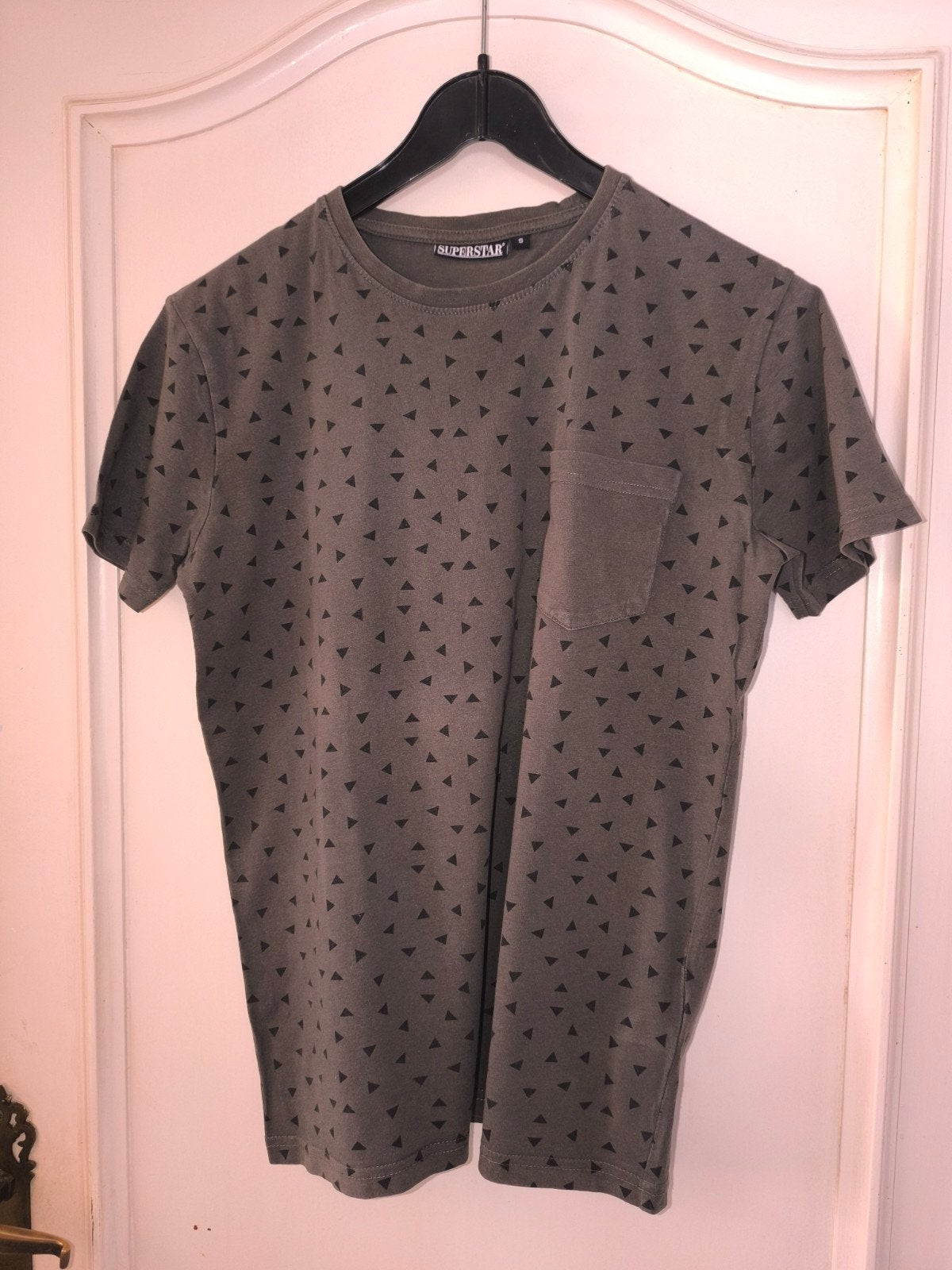 Shirtje superstar small, Vêtements | Hommes, T-shirts, Enlèvement ou Envoi