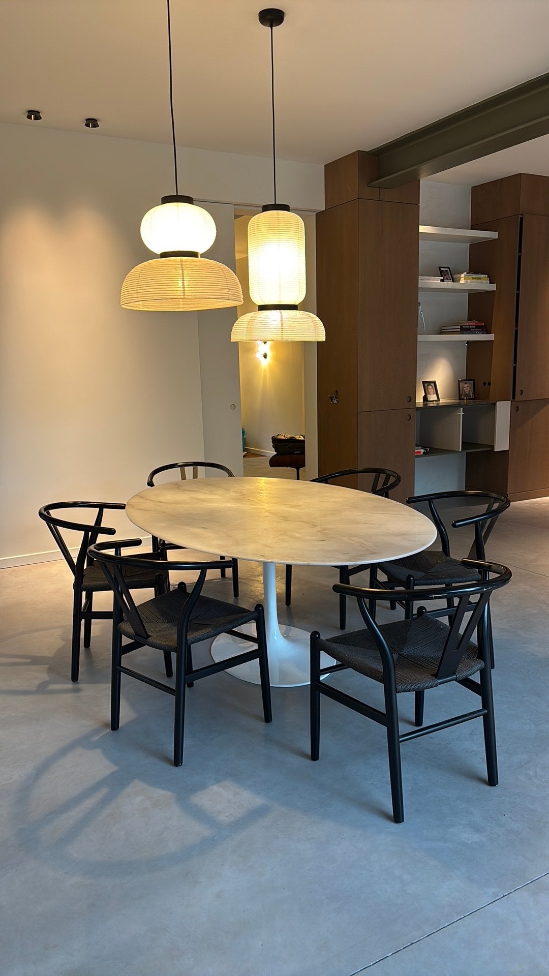 Eettafel Ovaal Tulip (carrera marmer) Replica Knoll saarinen, Ophalen, Overige materialen, Gebruikt, 100 tot 150 cm
