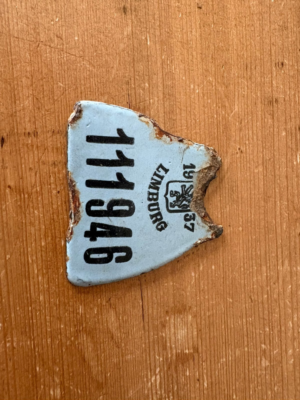 Oude fietsplaat , Limburg 1937, Antiek en Kunst, Antiek | Email, Ophalen