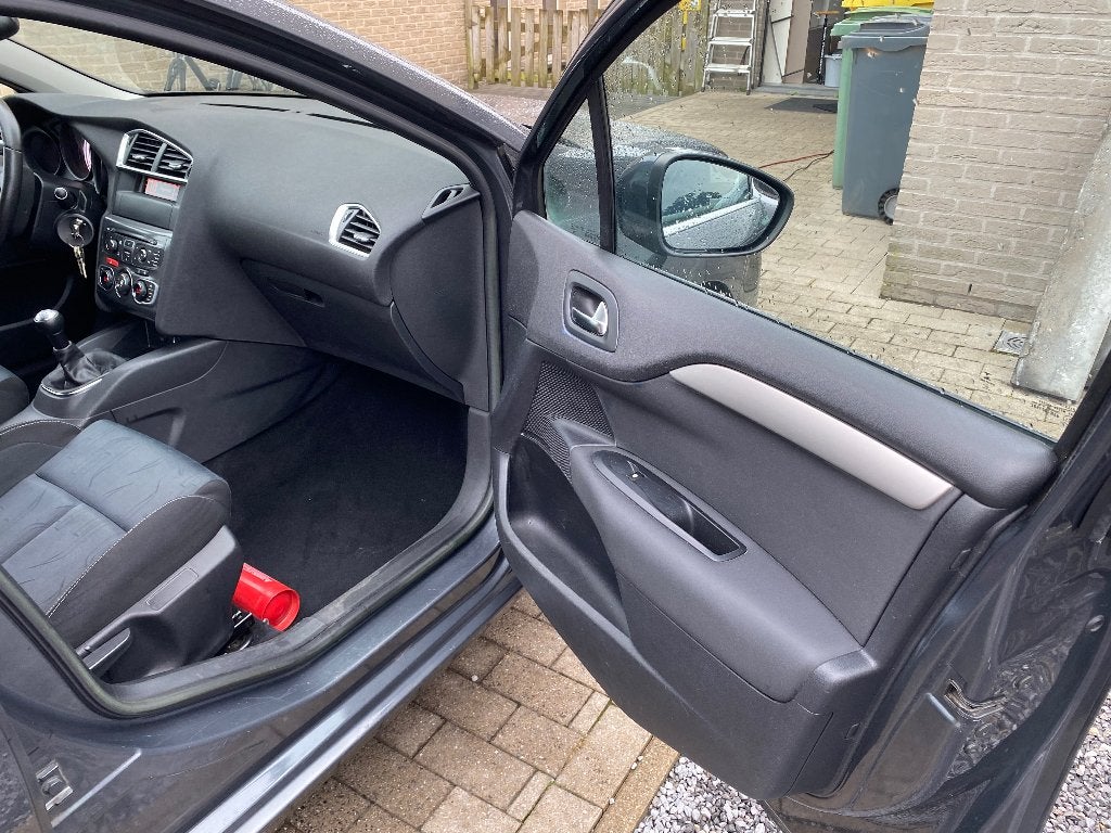 Citroen C4 à vendre, Autos, Euro 5, Achat, Boîte manuelle, Noir