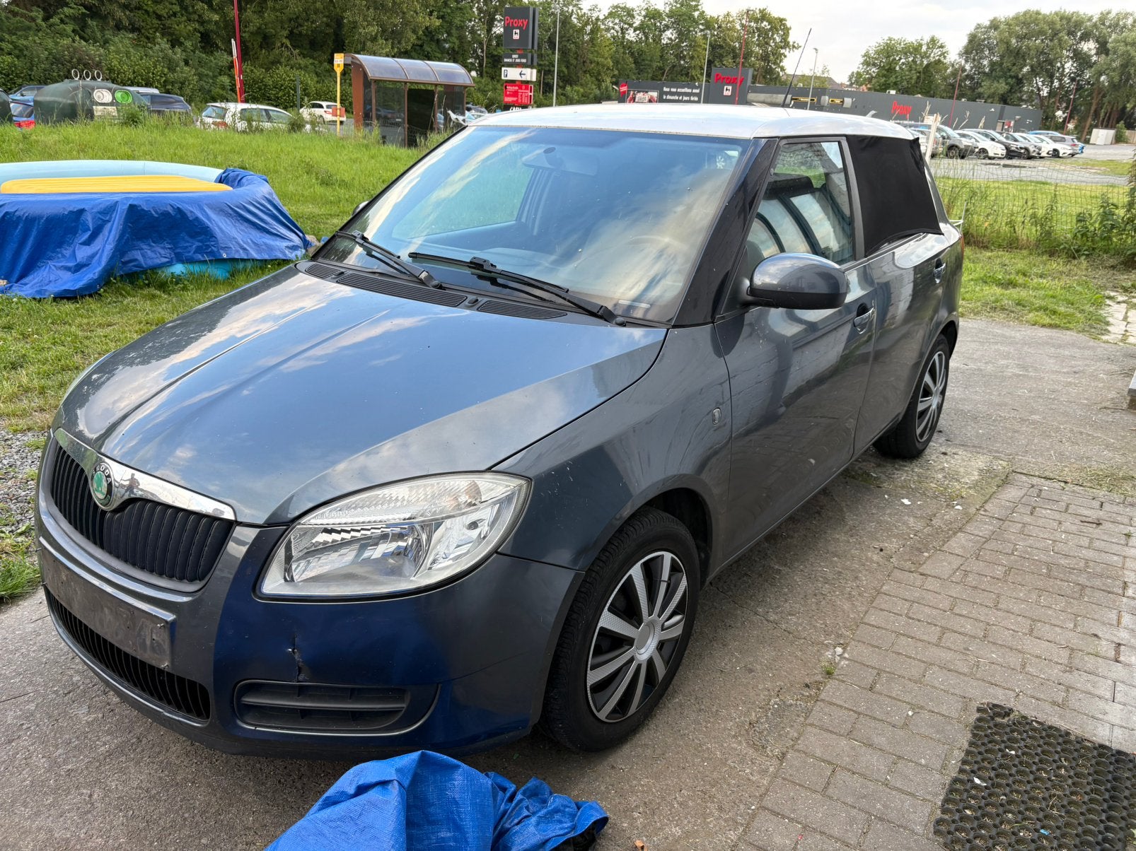 Skoda Fabia 1.2 Essence – 2010 – 180.000 km—CT OK, Autos, Argent ou Gris, Achat, 139 g/km, Boîte manuelle