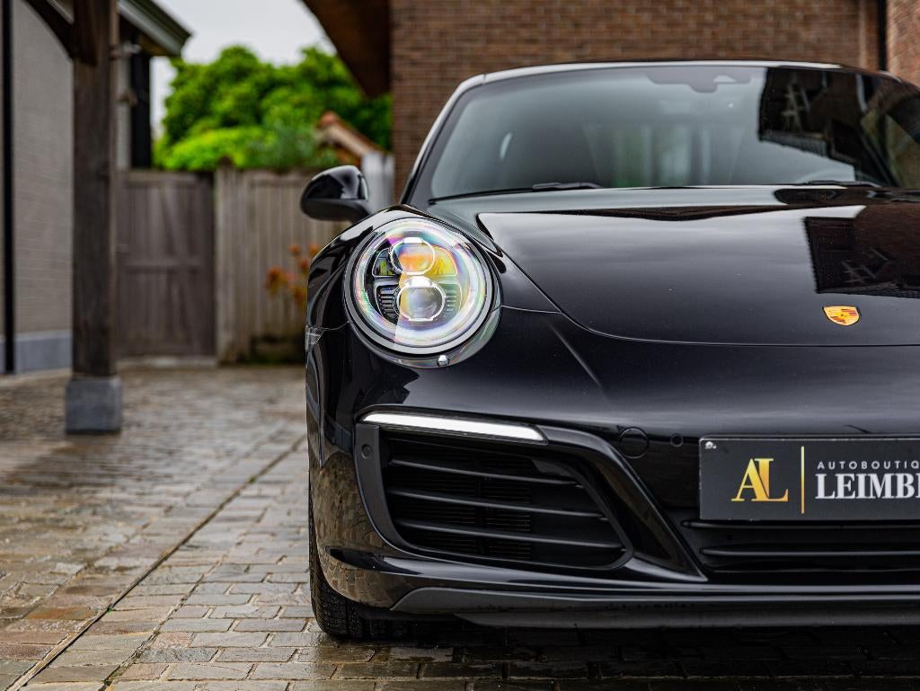 Porsche 911 Carrera (991) / Carbon / Camera / Sport Stoelen, Automaat, 4 zetels, USB, 272 kW