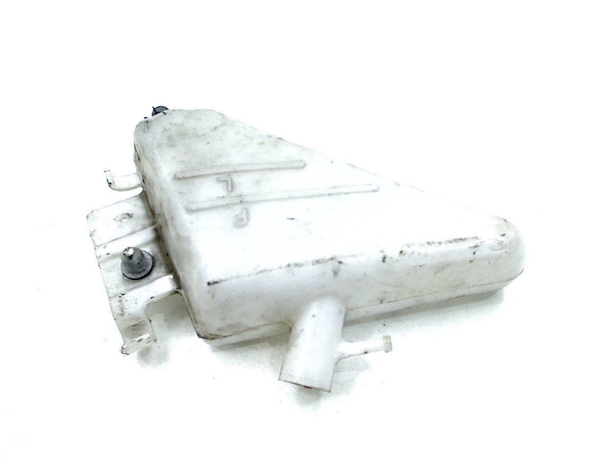 KOELVLOEISTOF RESERVOIR Suzuki, Dhr. S. di Majo, Gebruikt, Info@cama-motorparts.nl, P.J. Troelstraweg 8 8
3144 CX  MAASSLUIS, NL