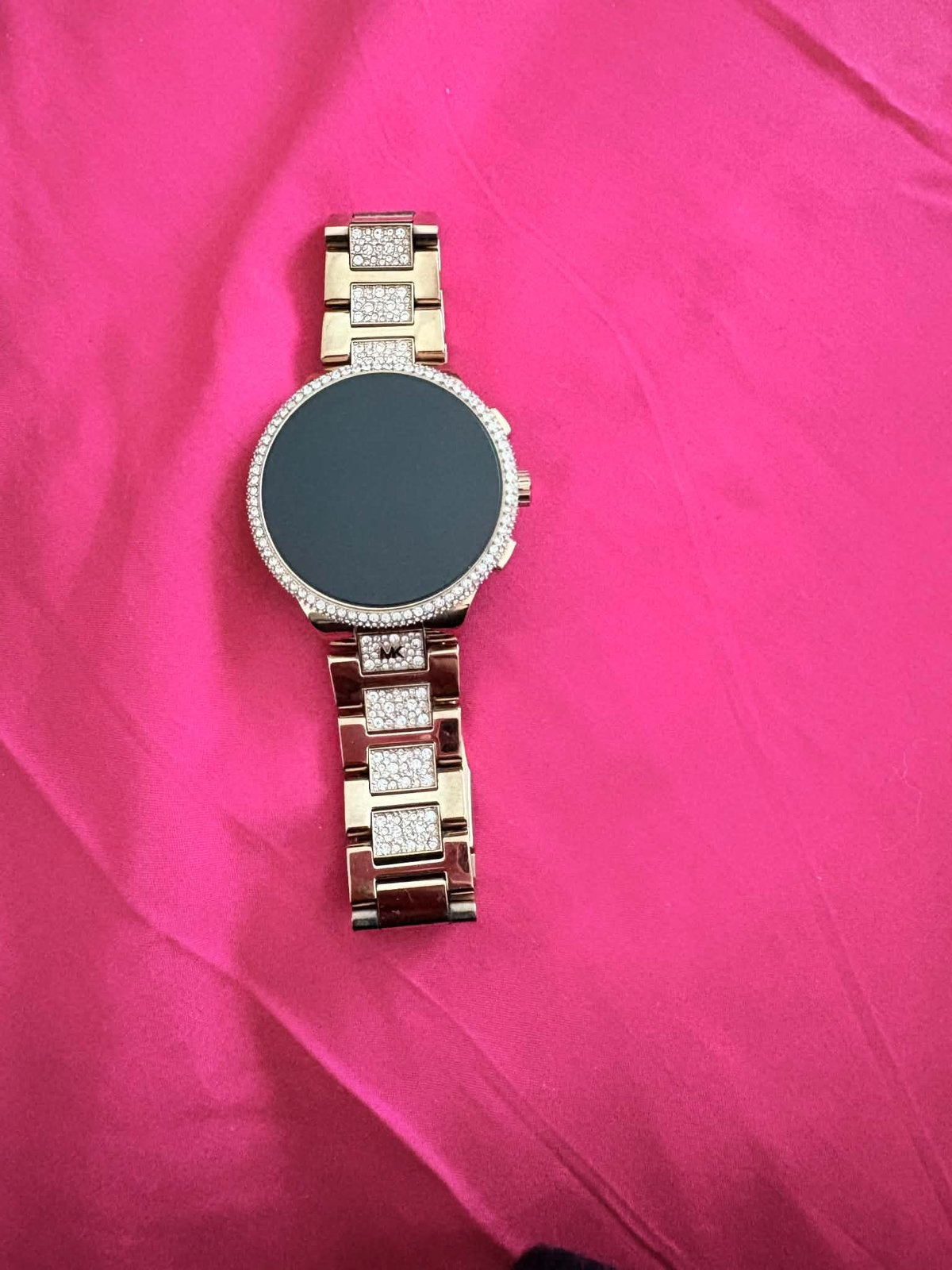 Michael Kors Sofie Pavé Smartwatch MKT5066 – Perfecte staat, Handtassen en Accessoires, Ophalen, Zo goed als nieuw, Roze, IOS