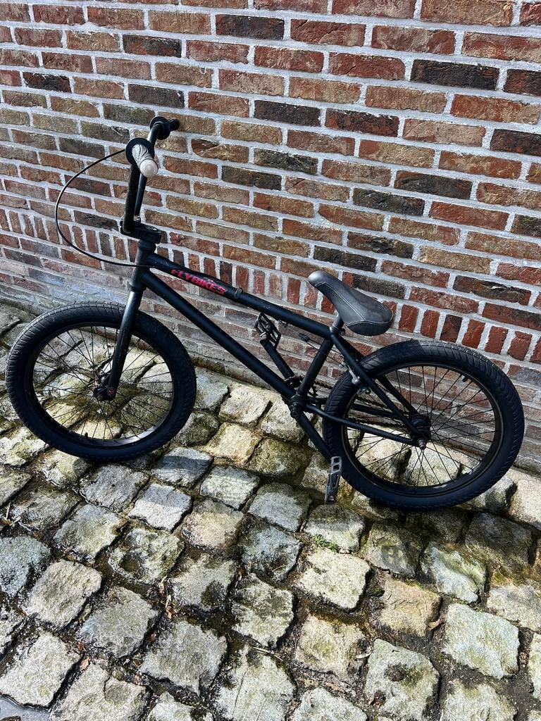 Flybikes Electron BMX fiets, Vélos & Vélomoteurs, Vélos | BMX & Freestyle, Comme neuf, 16 à 20 pouces, Chrome, Guidon à 360°, V-brakes