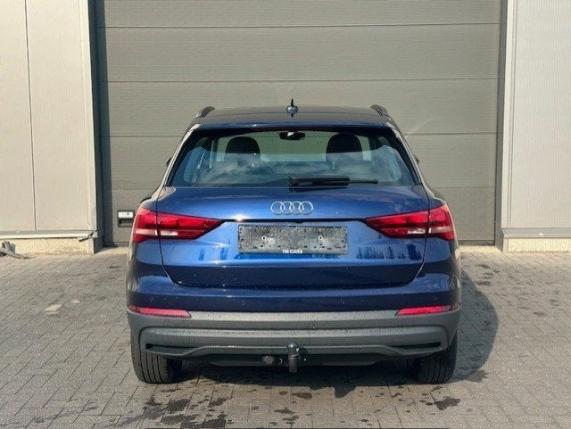 Audi Q3 plug-in hybride adaptive cruise controle, Autos, Audi, Achat, Entreprise, Entretenue par le concessionnaire, Noir