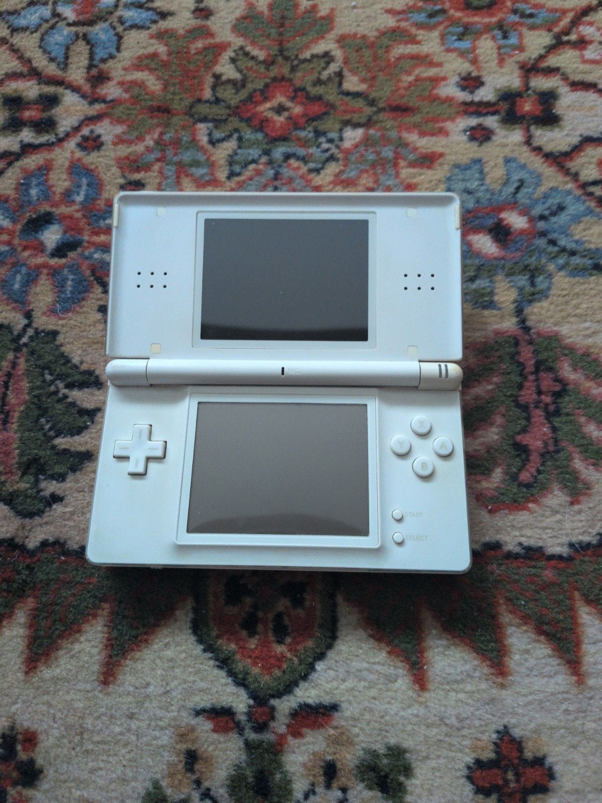 NINTENDO DS LITE + GAMES, Games en Spelcomputers, Ophalen, Wit, DS Lite, Met games