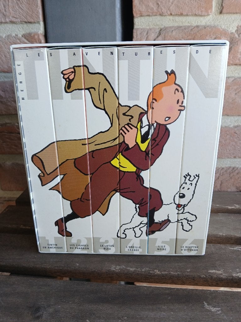 2 coffrets de VHS Tintin, Enlèvement, Comme neuf, Hergé.
