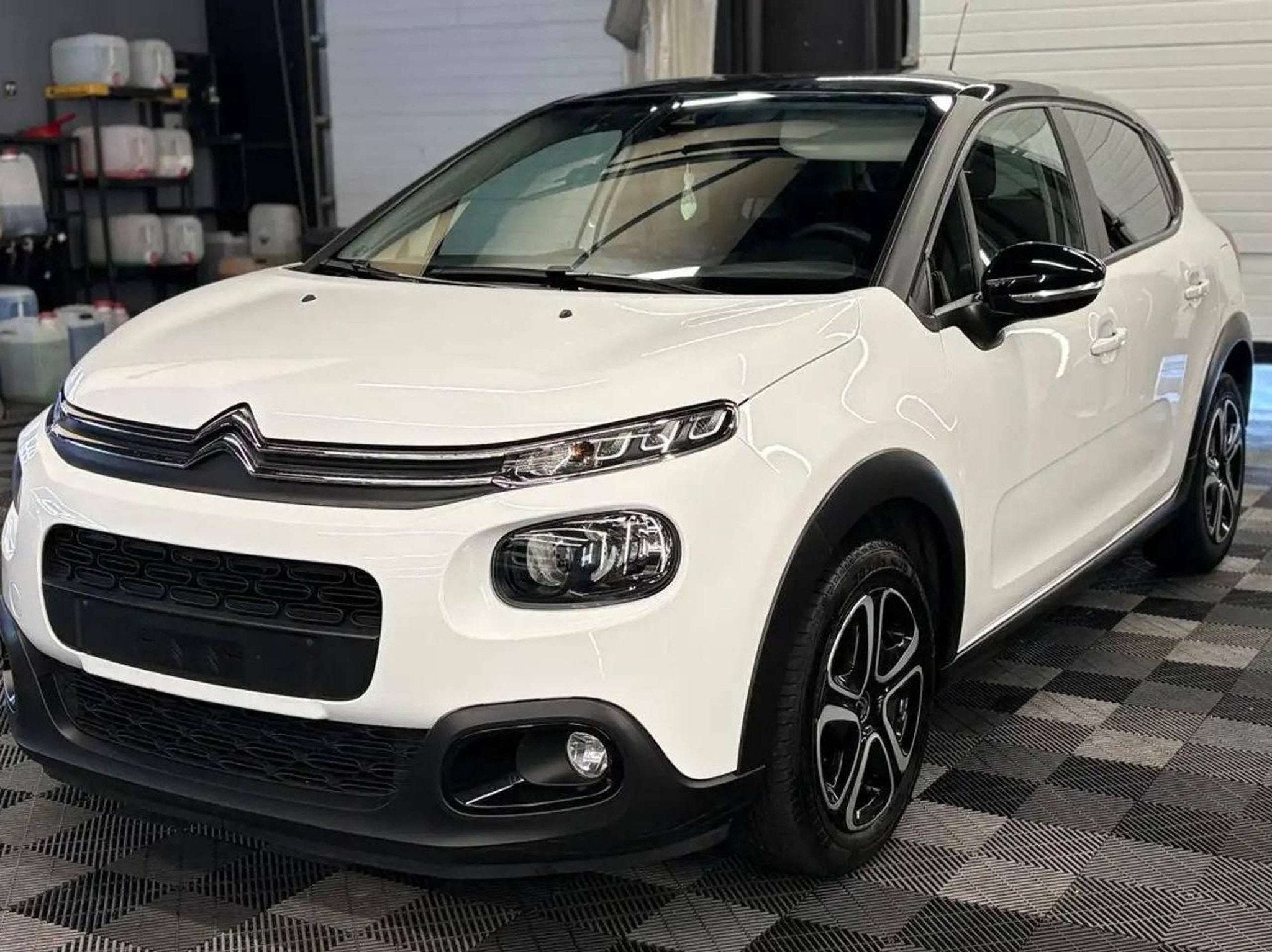 Citroën C3 1.2i benzine bj. 2020 Euro 6, Auto's, Gebruikt, 1199 cc, Wit, Bedrijf