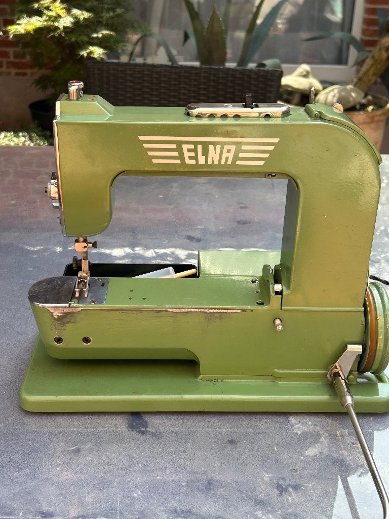 Naaimachine Elna, Hobby & Loisirs créatifs, Machines à coudre & Accessoires, Enlèvement, Comme neuf, Machine à coudre, Autres marques