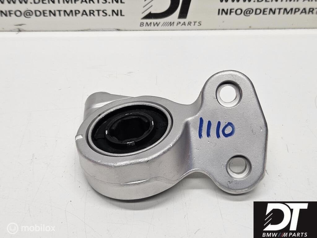 Draagarmrubber linksvoor BMW M3 E46 31122229623, Gebruikt, Ophalen of Verzenden, BMW, BMW