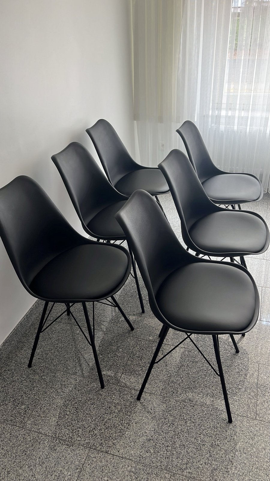 Chaises desalle àmanger JYSK KLARUP, cuir noir, comme neuves, Enlèvement, Comme neuf, Noir