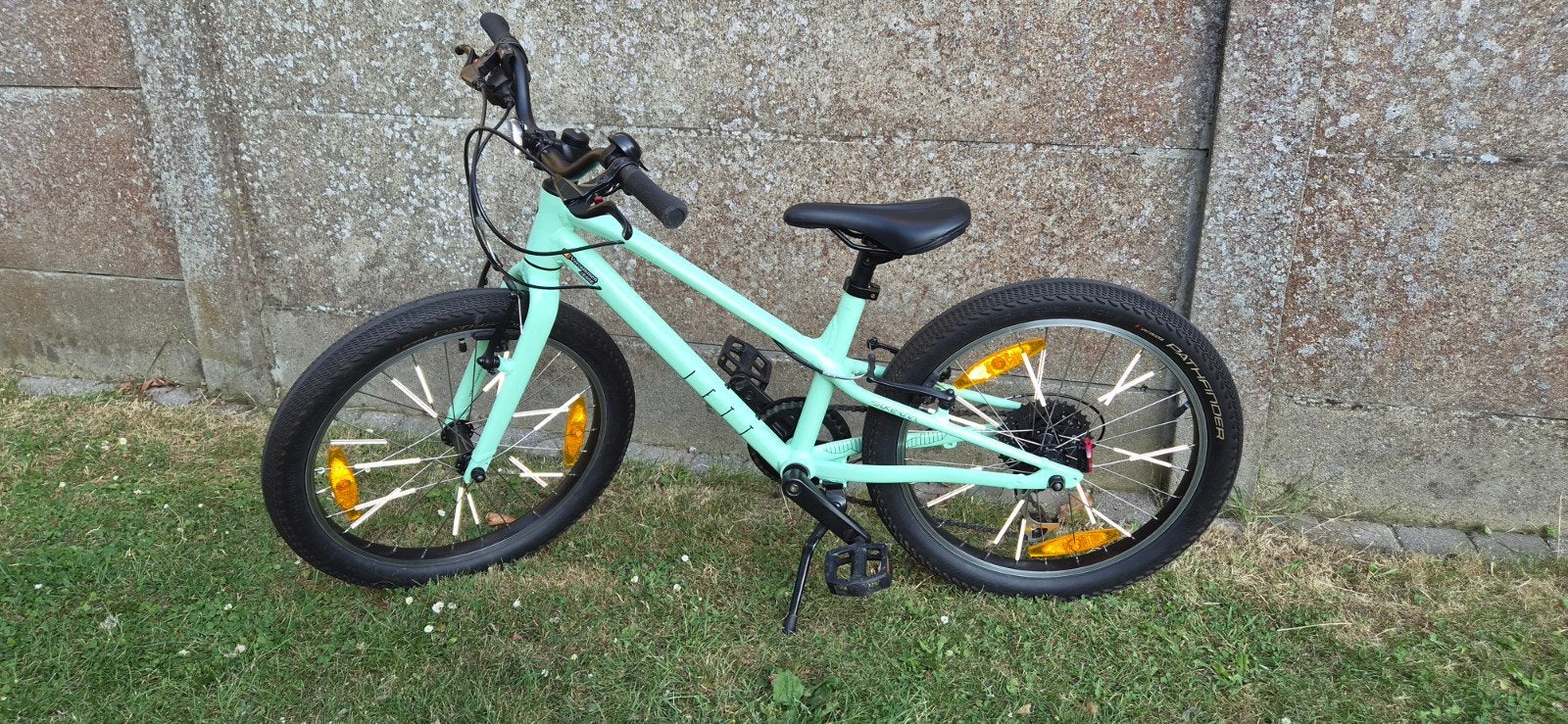 Specialized fiets, 20inch, 2 jaar oud. Weg wegens te klein., Ophalen, Zo goed als nieuw, Velgrem, Specialized