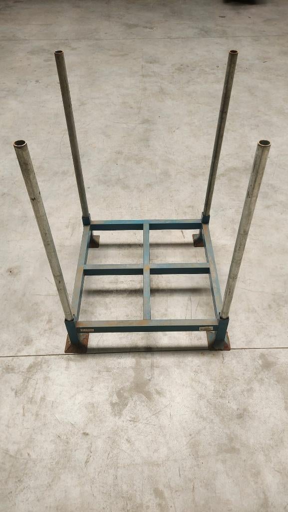 Stapelrekken 920x920x250 mm, 30 stuks, blauw, gebruikt, Zakelijke goederen, Kantoor en Winkelinrichting | Magazijn, Stelling en Opslag