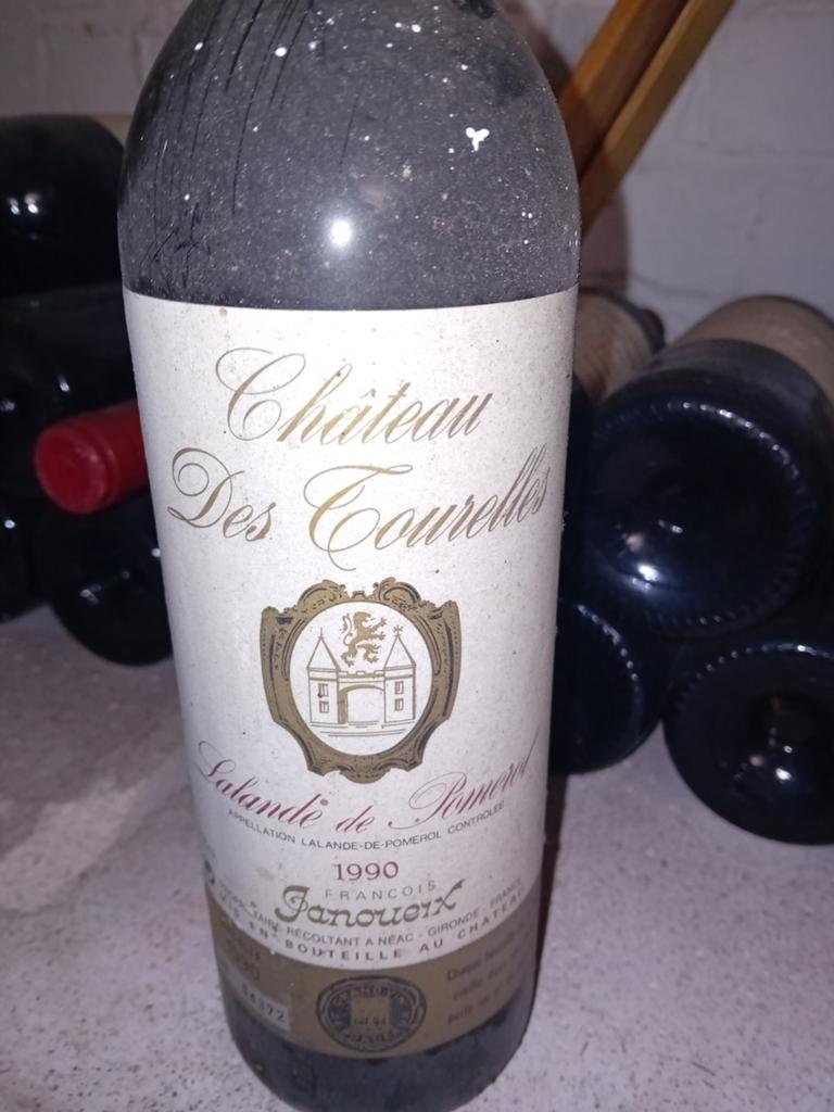 Château des Tourelles La Lande de Pomerol 1990., Collections, Enlèvement