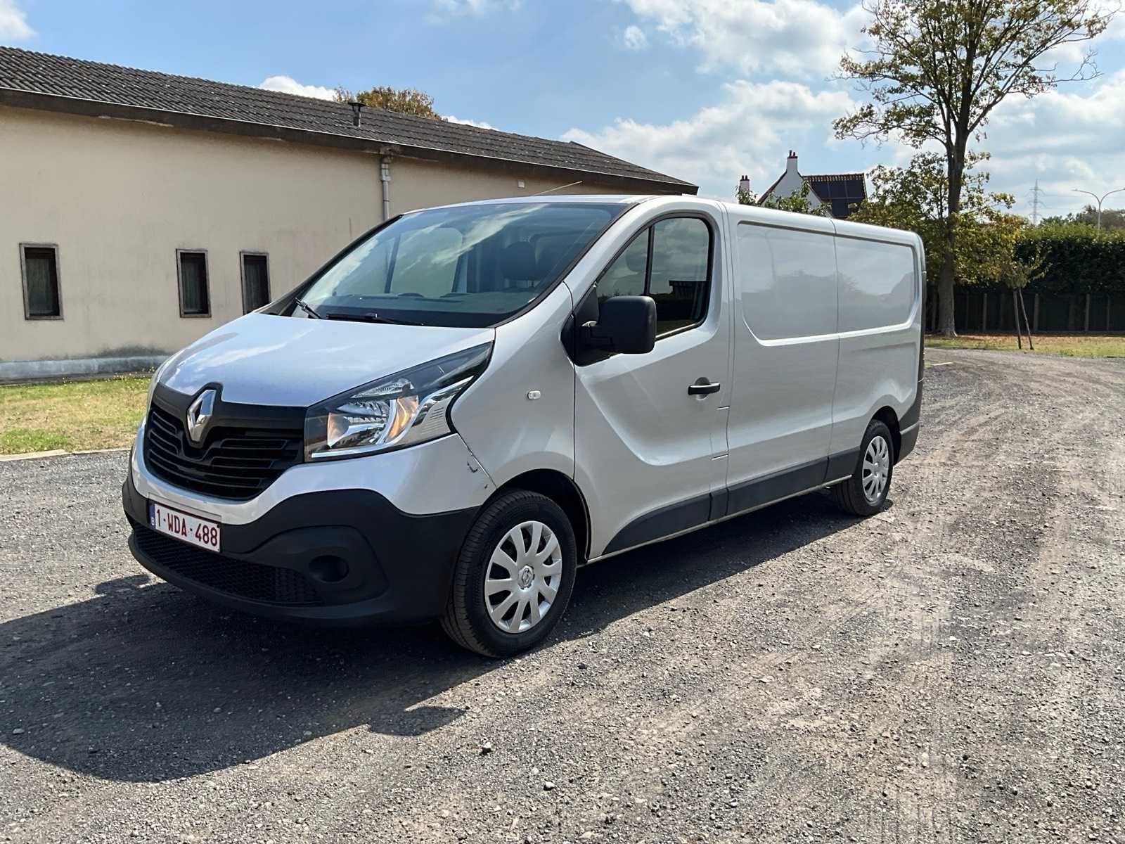 Renault Trafic 1.6 dCi L2H1 2.9t Komfort Light Truck 2019, Autos, Renault, Achat, Entreprise, Boîte manuelle, Autre carrosserie