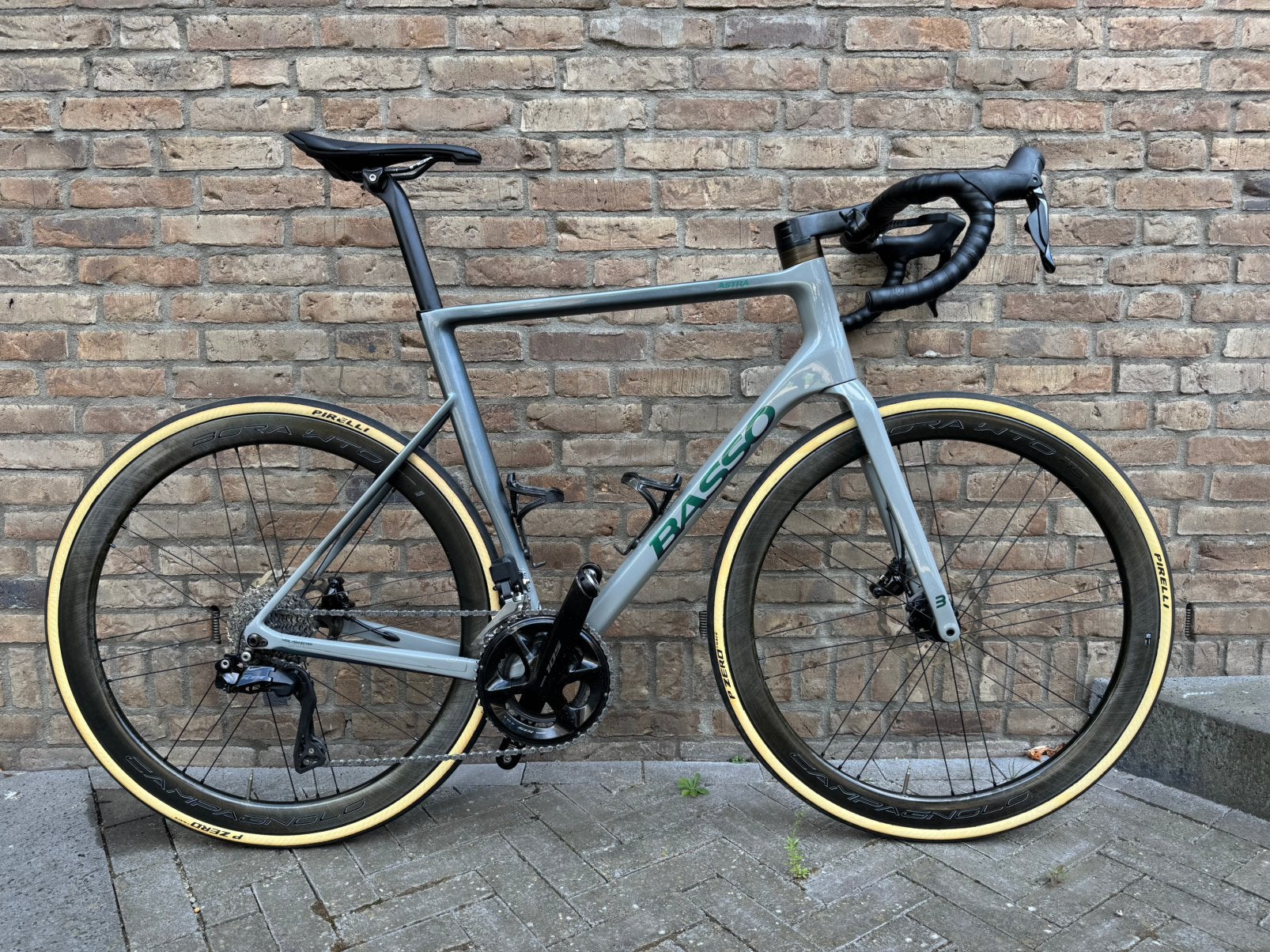 Basso Astra racefiets 56 cm - 105 Di2 - Bora WTO 45, Fietsen en Brommers, Fietsen | Racefietsen, Zo goed als nieuw, Carbon, Ophalen