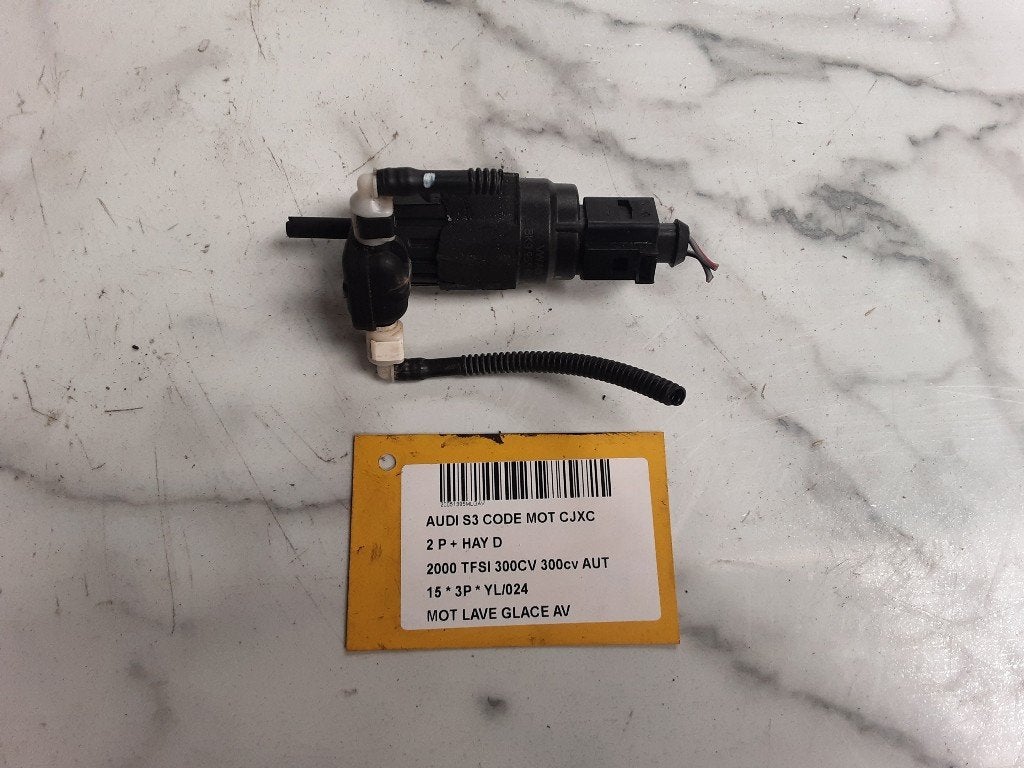 LAVE-GLACE POMPE AVANT Audi S3 (8V1 / 8VK) (8K9955647), Mevr. I. Hauben, Audi, Utilisé, Rue de l'Espoir 34 34
4030  GRIVEGNÉE, BE