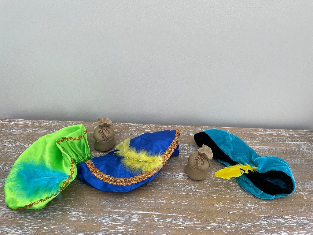 Zwarte pieten mutsen en Sintzakjes nieuw, Ophalen of Verzenden